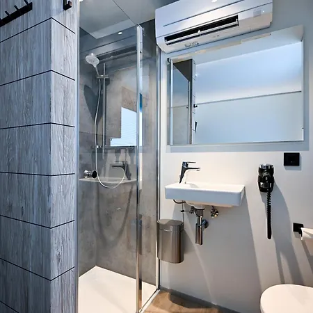 Roatel A1 My-roatel-com Hotel